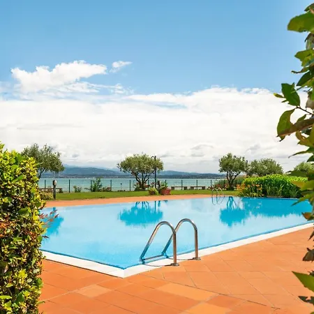 Vista - & Pool Daire Sirmione
